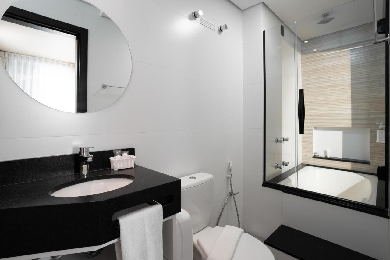 Bossa Jurere Hotel ฟลอเรียนอโปลิส ภายนอก รูปภาพ